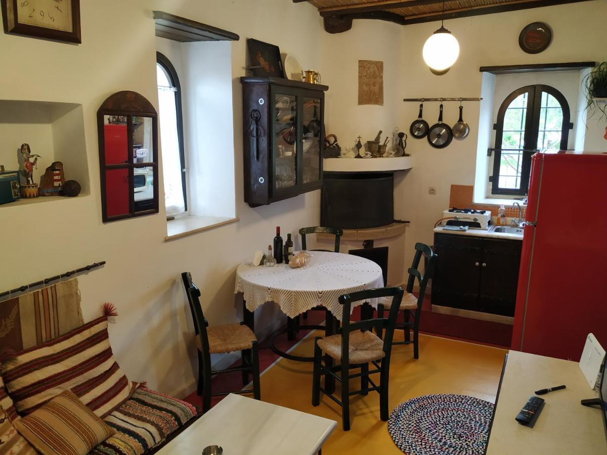 Xenios Z Rustic Rural Cottage Karidi Bagian luar foto